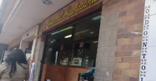 CASA COMERCIAL HIPOTECARIA CASA COMERCIAL HIPOTECARIA